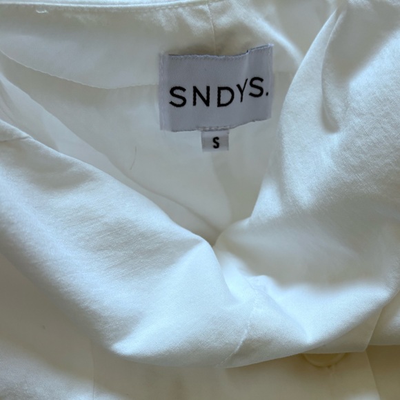 SNDYS Backless White Shirt Dress - Picture 9 of 9